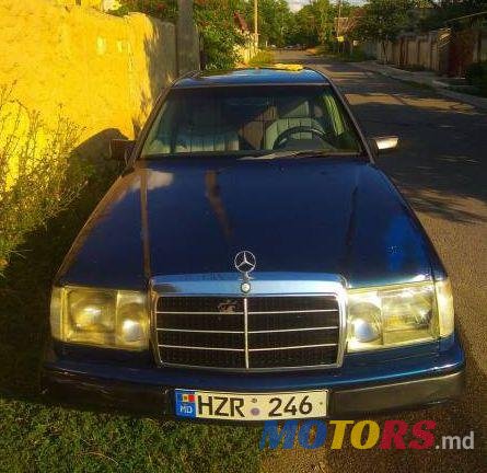 1988' Mercedes-Benz 124 photo #3