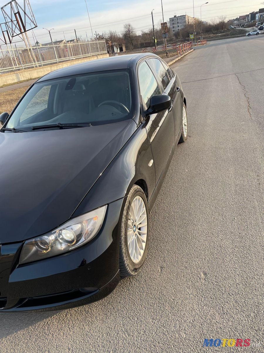 2005' BMW 3 Series photo #2