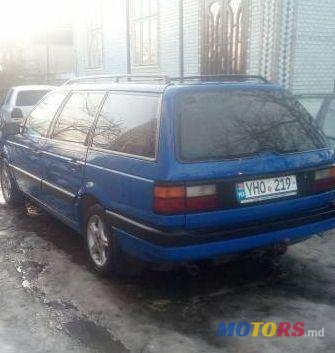 1990' Volkswagen Passat photo #3