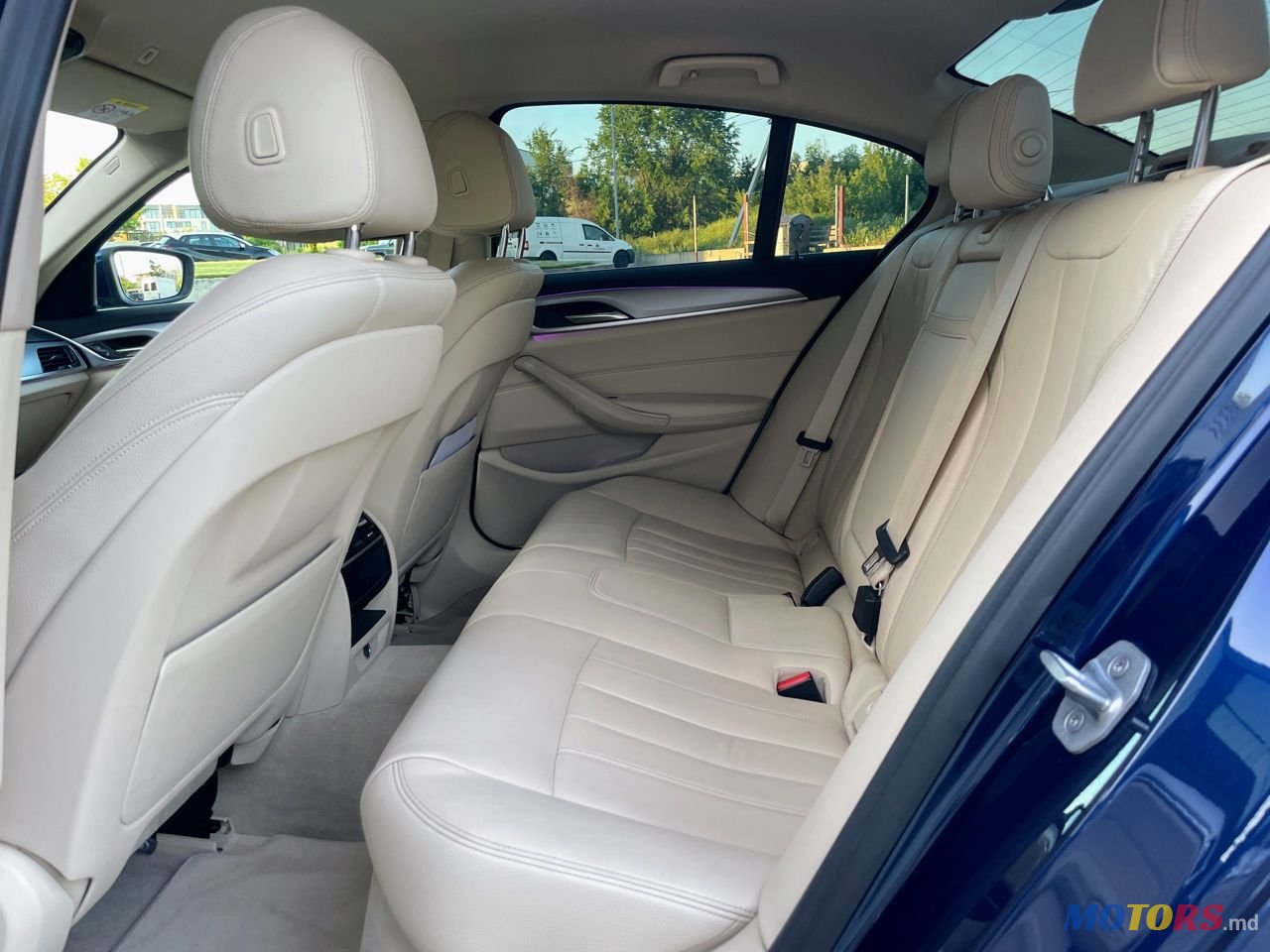 2018' BMW 5 Series photo #5