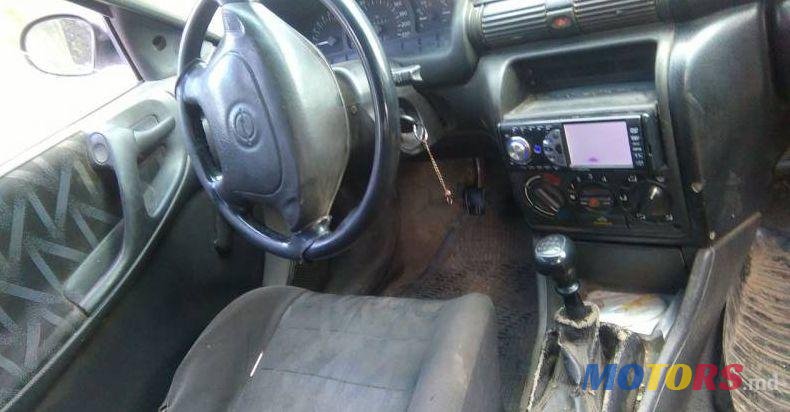 2000' Opel Astra photo #2