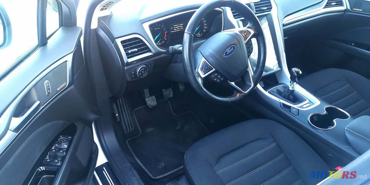 2017' Ford Mondeo photo #5