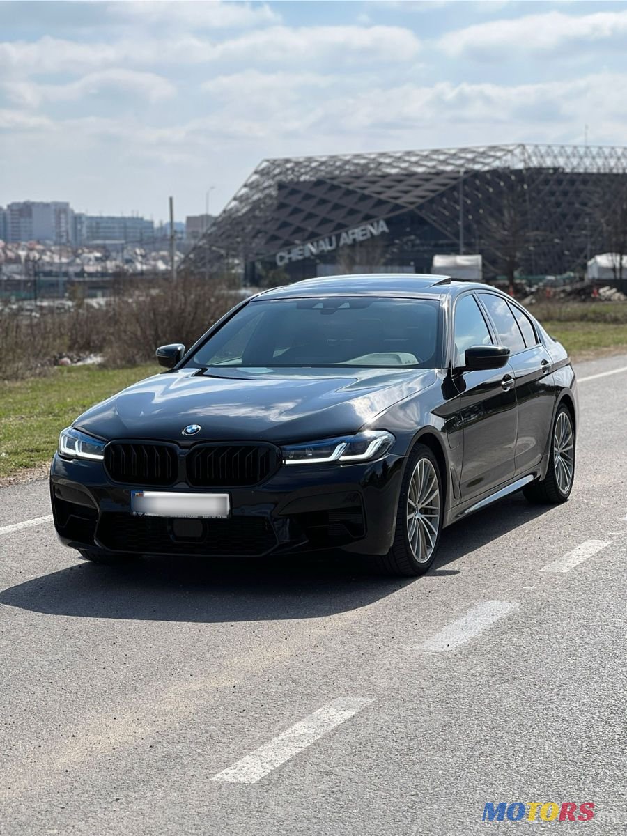 2018' BMW 5 Series photo #3