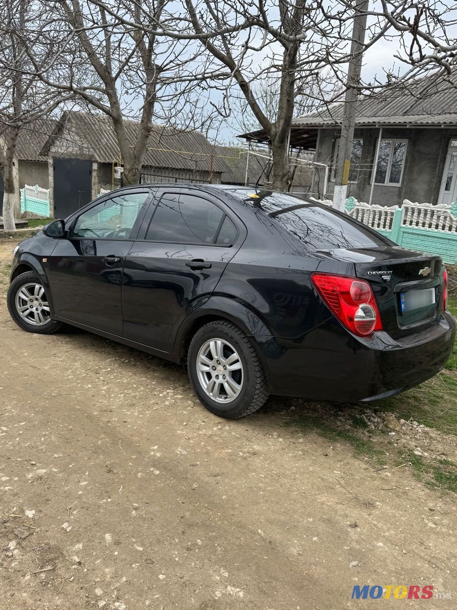 2011' Chevrolet Aveo photo #5