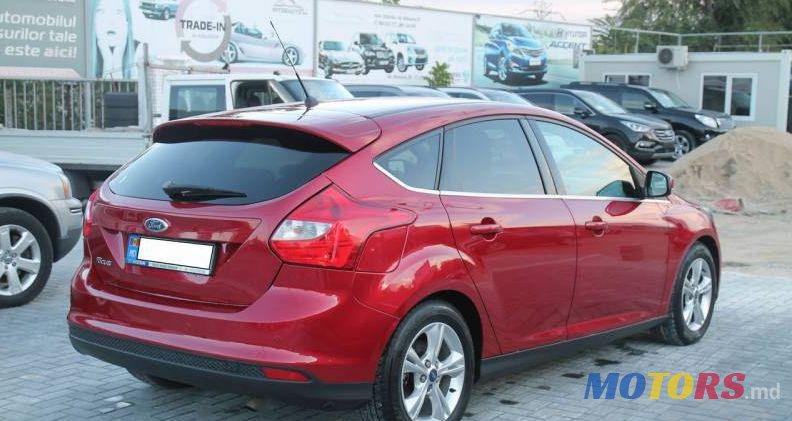 2012' Ford Focus photo #2