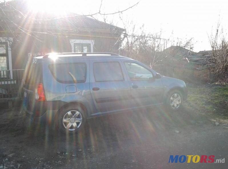 2007' Dacia Logan Mcv photo #1