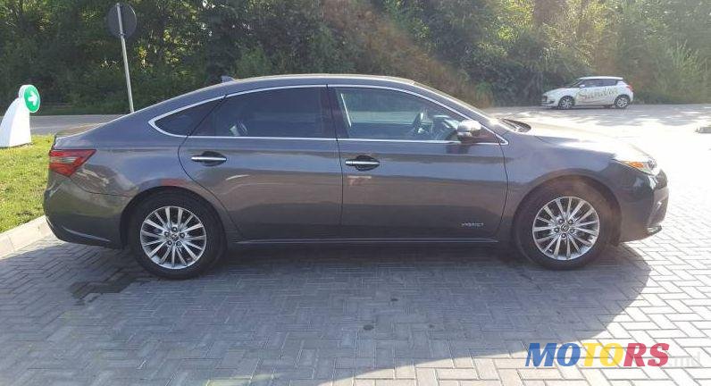 2016' Toyota Avalon photo #2
