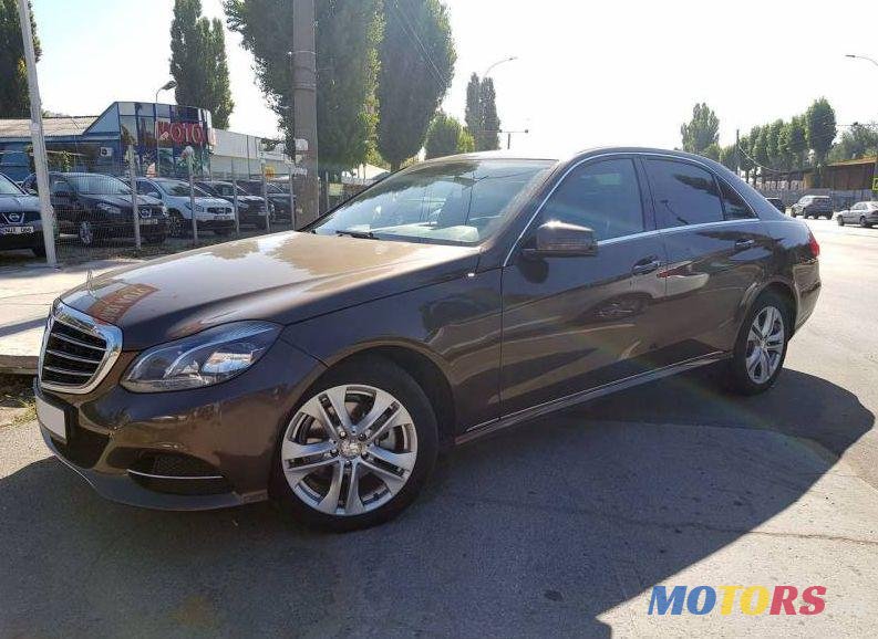 2013' Mercedes-Benz E photo #1