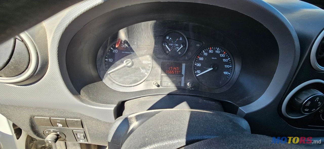 2017' Citroen Berlingo photo #6