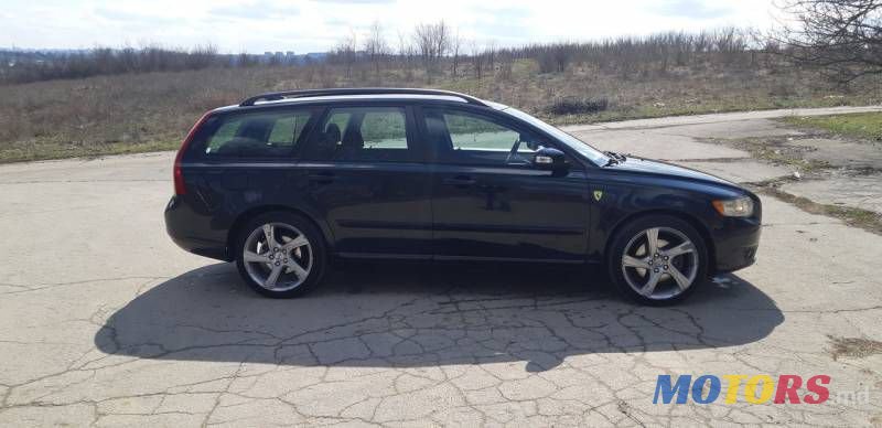 2009' Volvo V50 photo #3