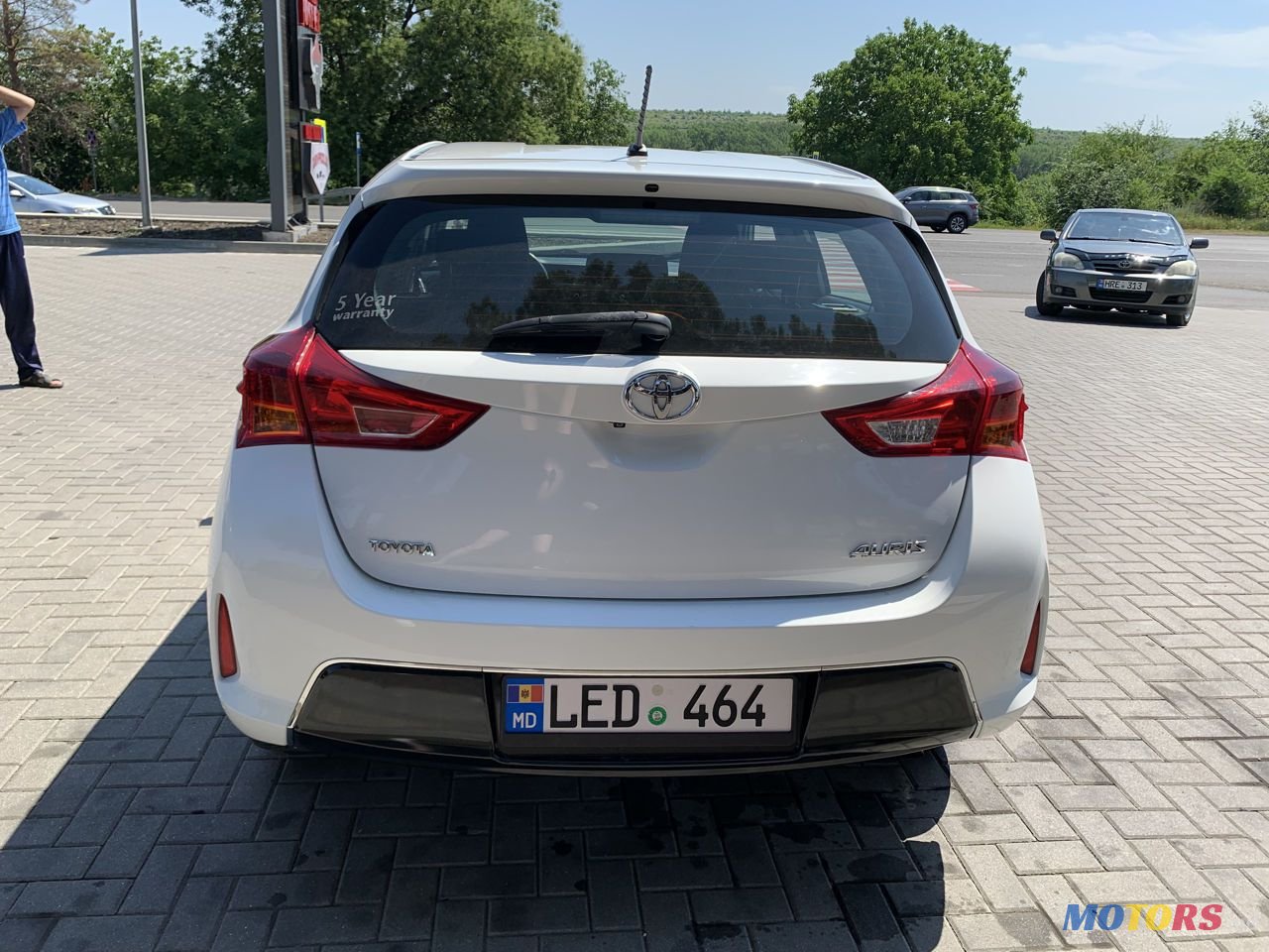 2014' Toyota Auris photo #6