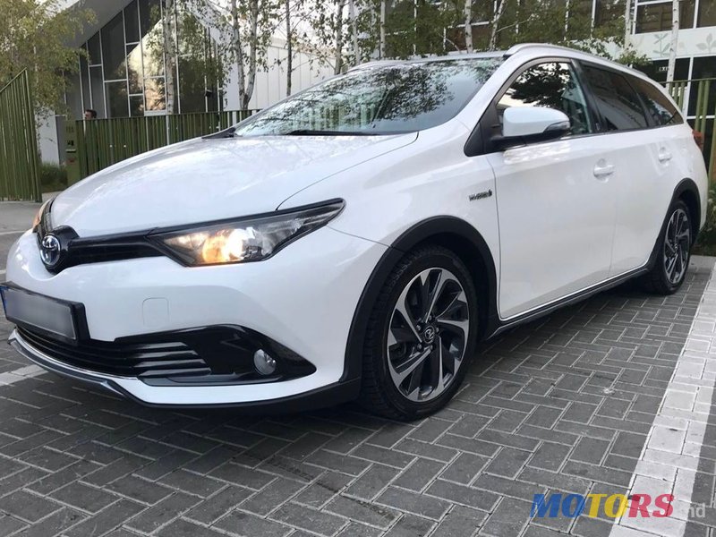 2016' Toyota Auris photo #6