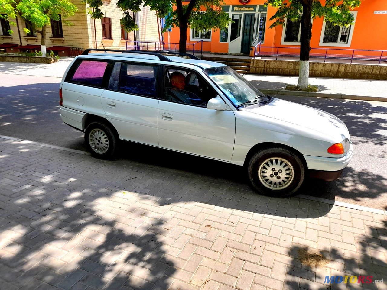 1993' Opel Astra photo #4