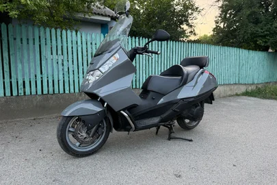 2003' Aprilia Atlantic 500