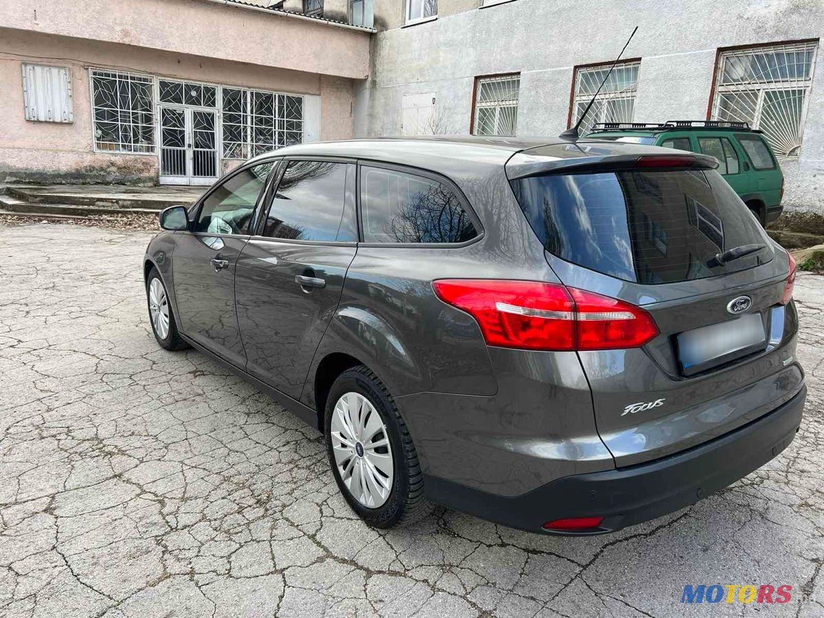 2016' Ford Focus photo #4