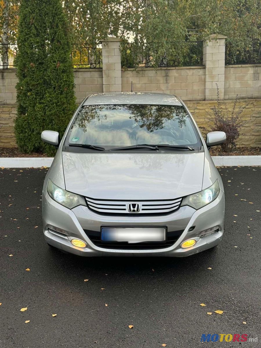 2010' Honda Insight photo #2