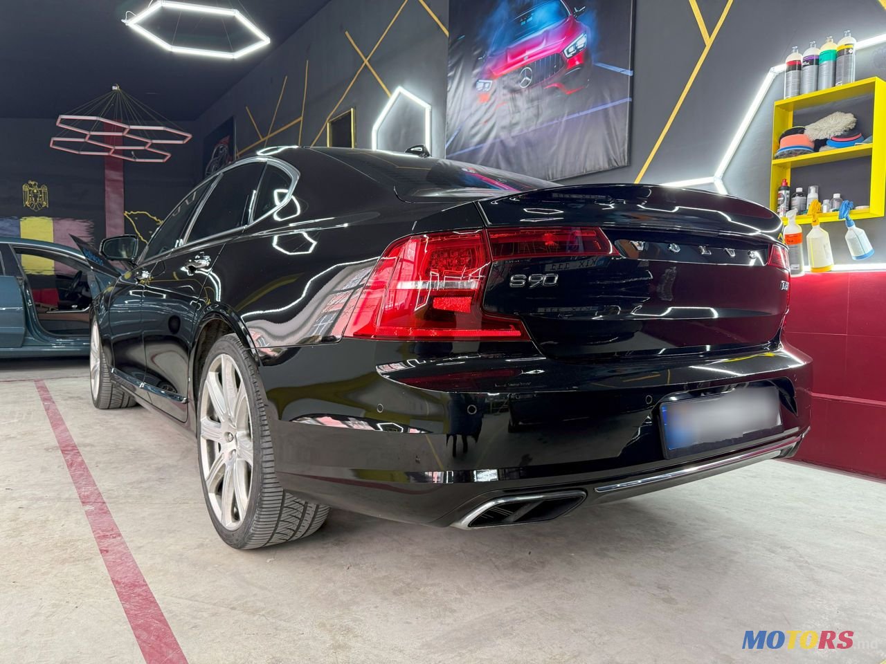 2017' Volvo S90 photo #4