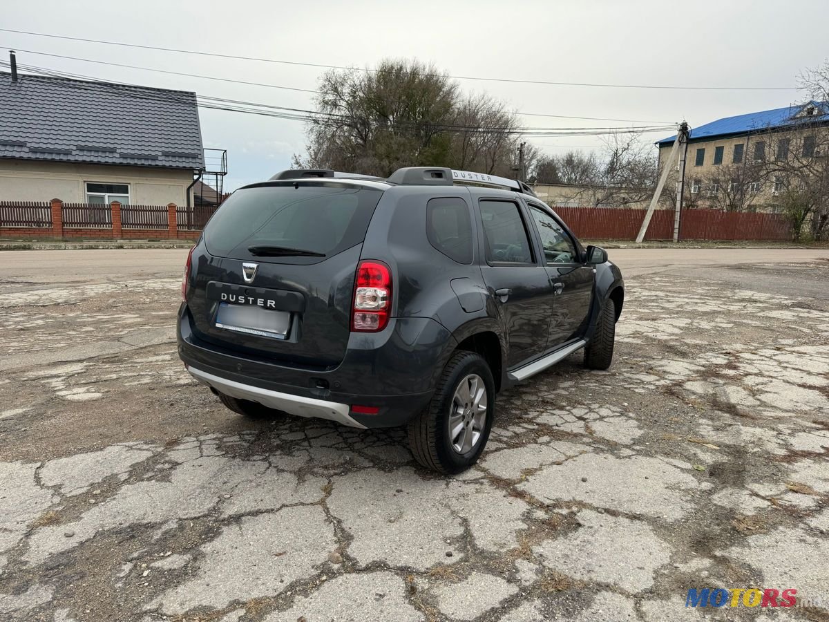 2015' Dacia Duster photo #4