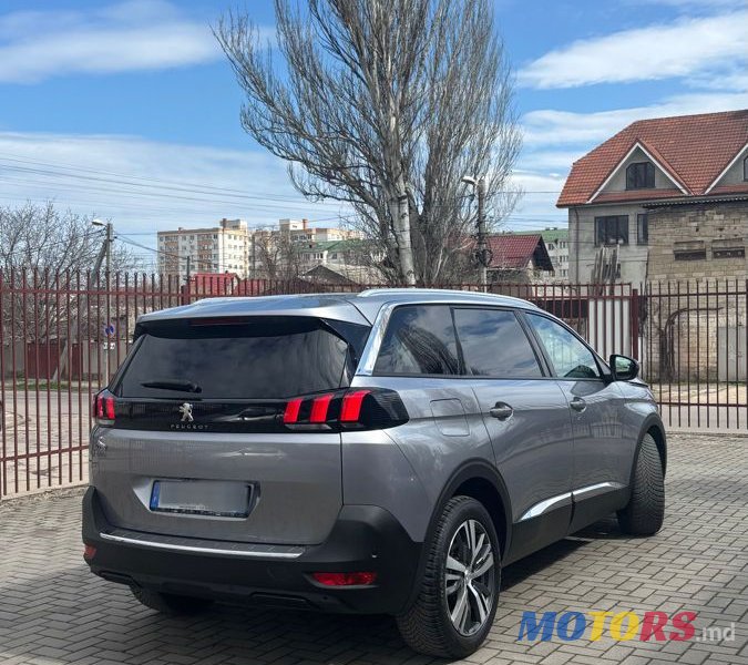 2019' Peugeot 5008 photo #4