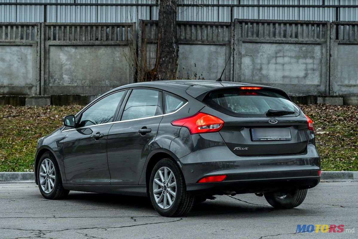 2015' Ford Focus photo #3
