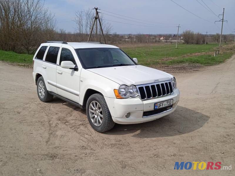 2008' Jeep Grand Cherokee photo #1