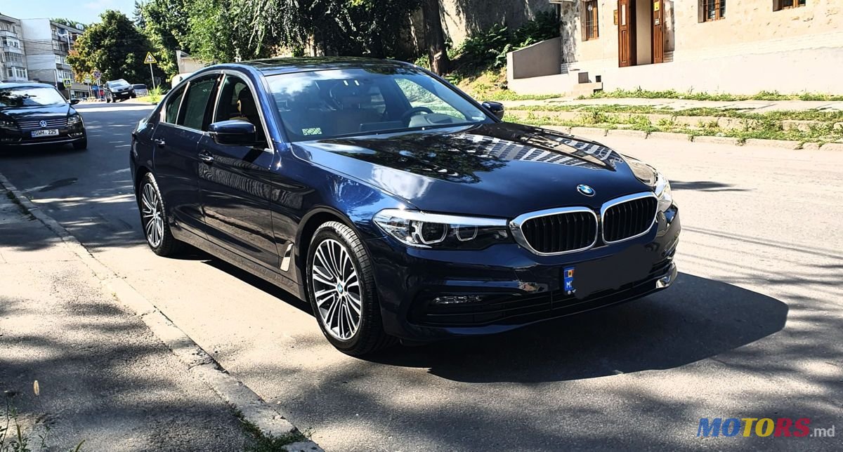2017' BMW 5 Series photo #1