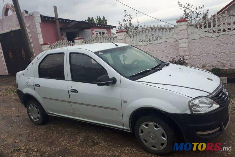 2011' Dacia Logan photo #1