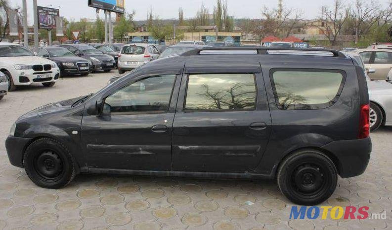 2008' Dacia Logan Mcv photo #3