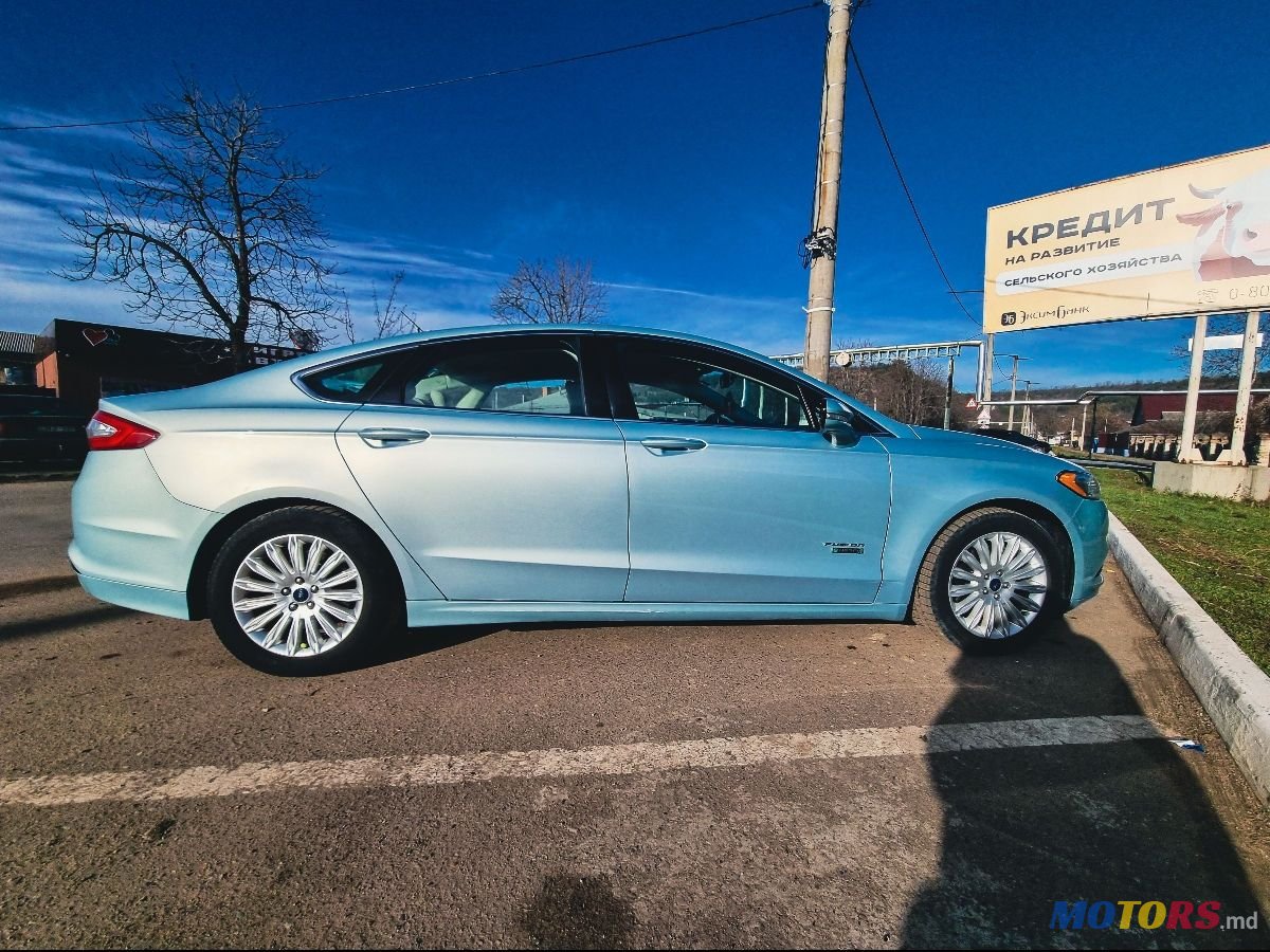 2014' Ford Fusion photo #3