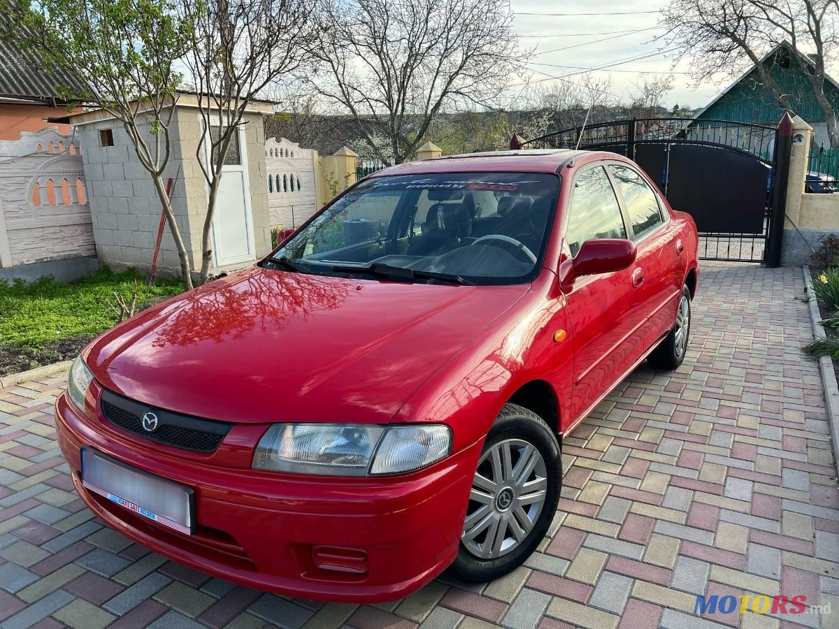1997' Mazda 323 photo #1