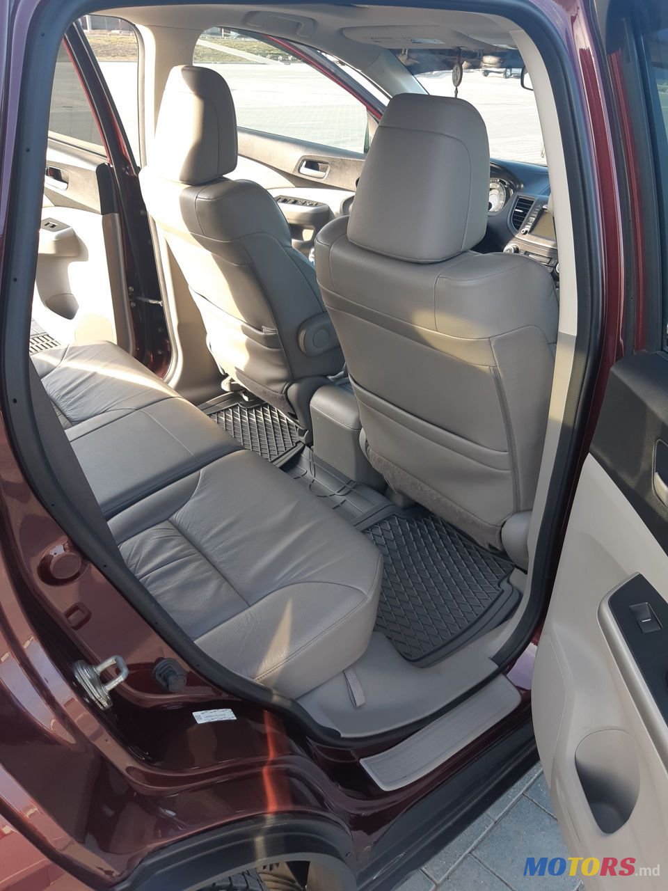 2012' Honda CR-V photo #3