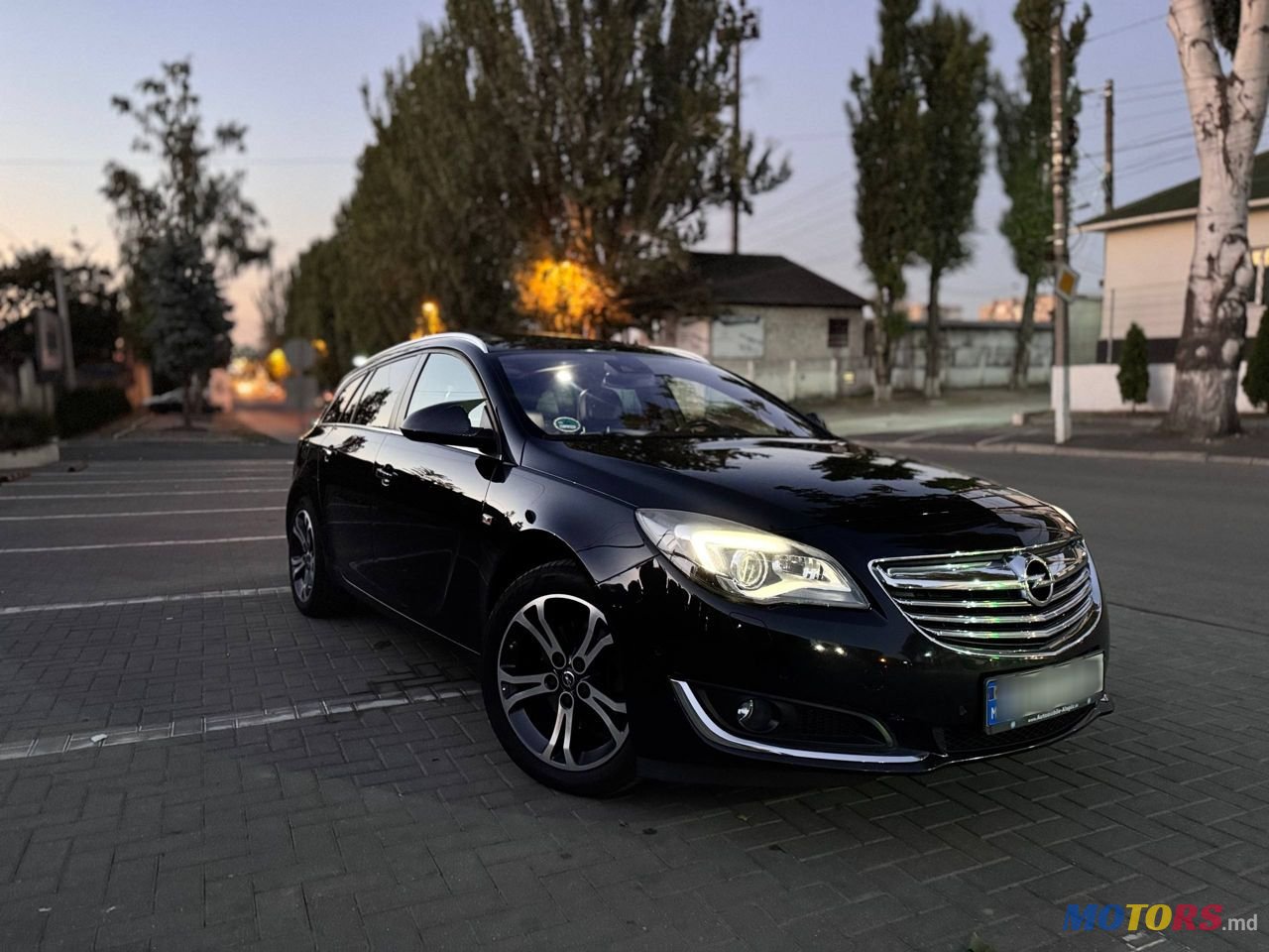 2014' Opel Insignia photo #2