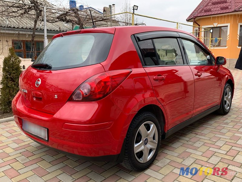 2008' Nissan Versa photo #4