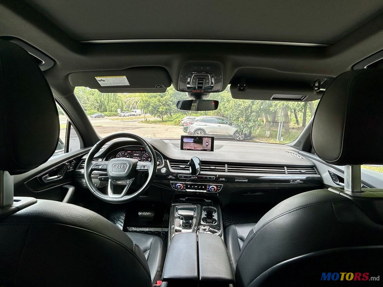 2018' Audi Q7 photo #5