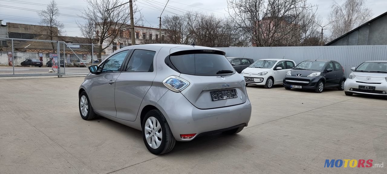 2015' Renault Zoe photo #4