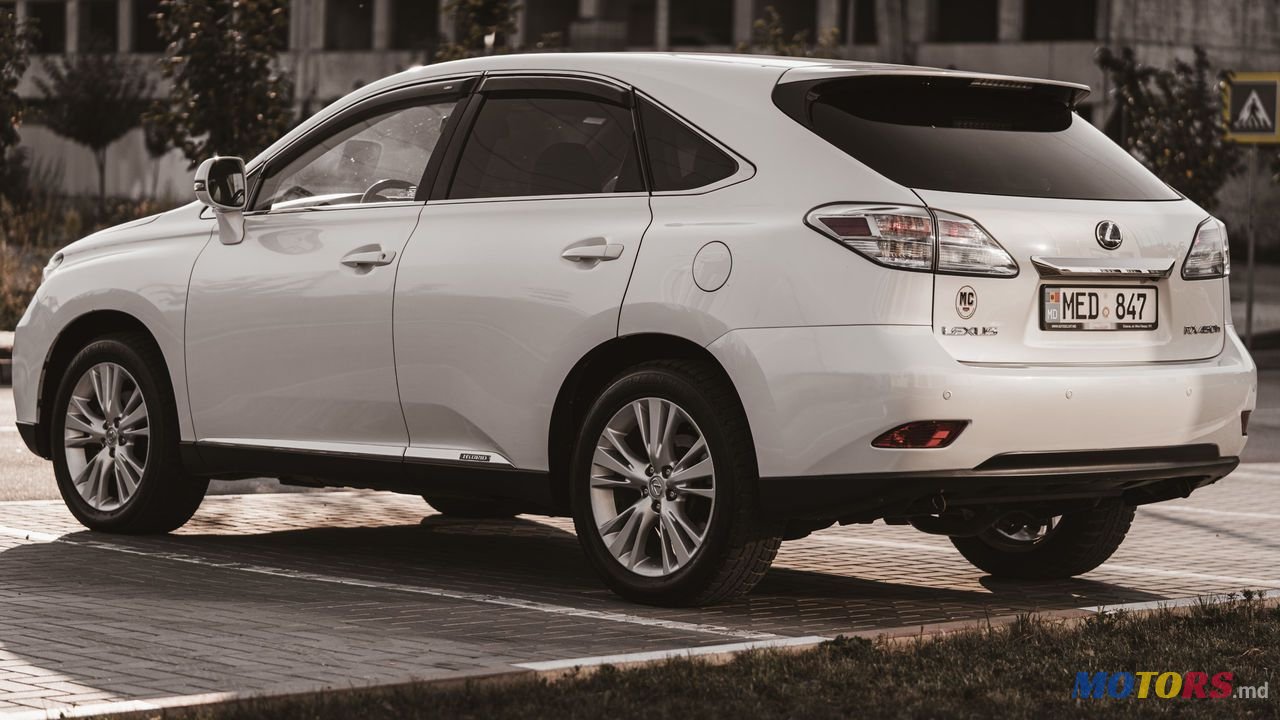 2010' Lexus Rx Series photo #3