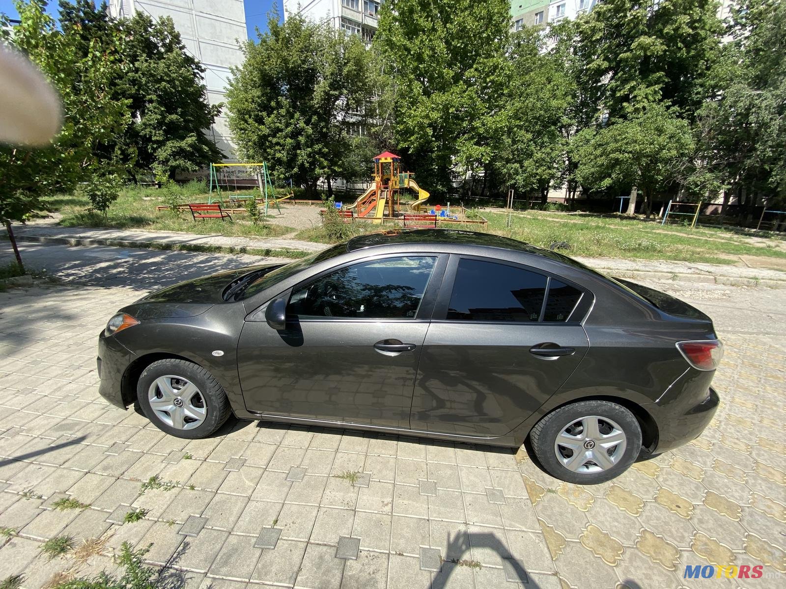 2009' Mazda 3 photo #1