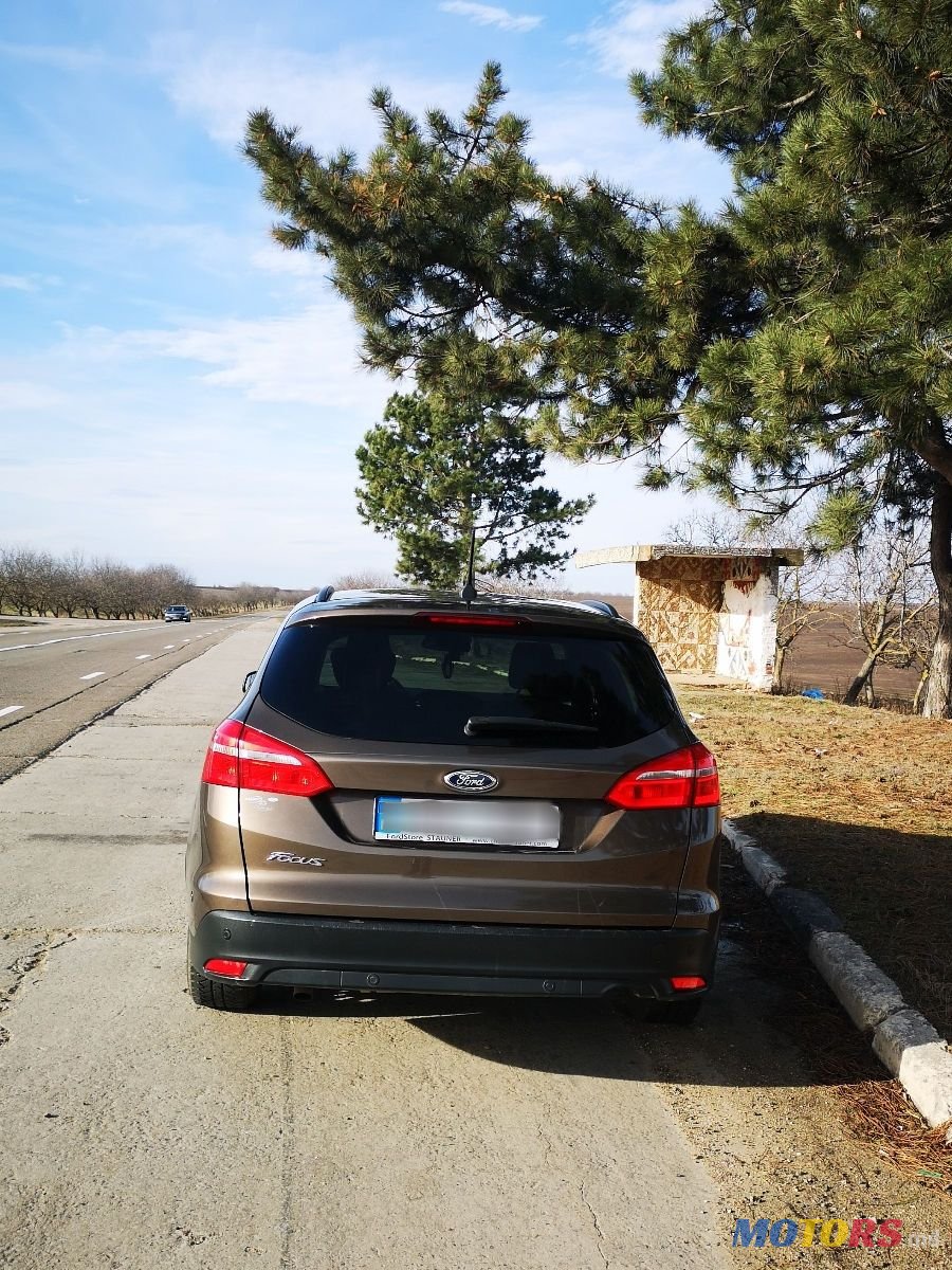 2017' Ford Focus photo #4