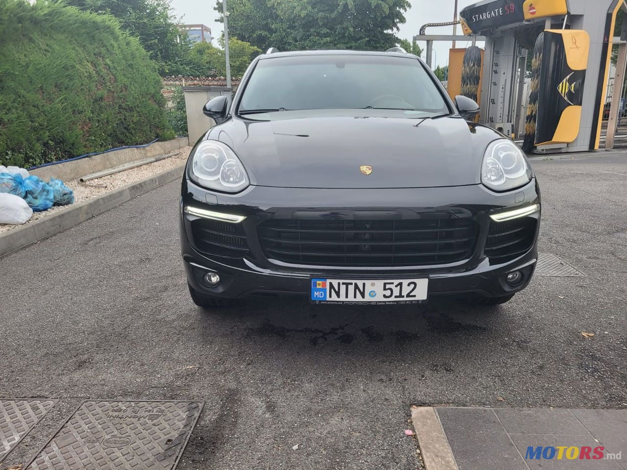 2016' Porsche Cayenne photo #1