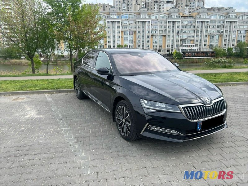 2023' Skoda Superb photo #2