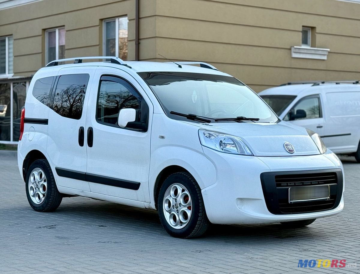 2012' Fiat Qubo photo #1