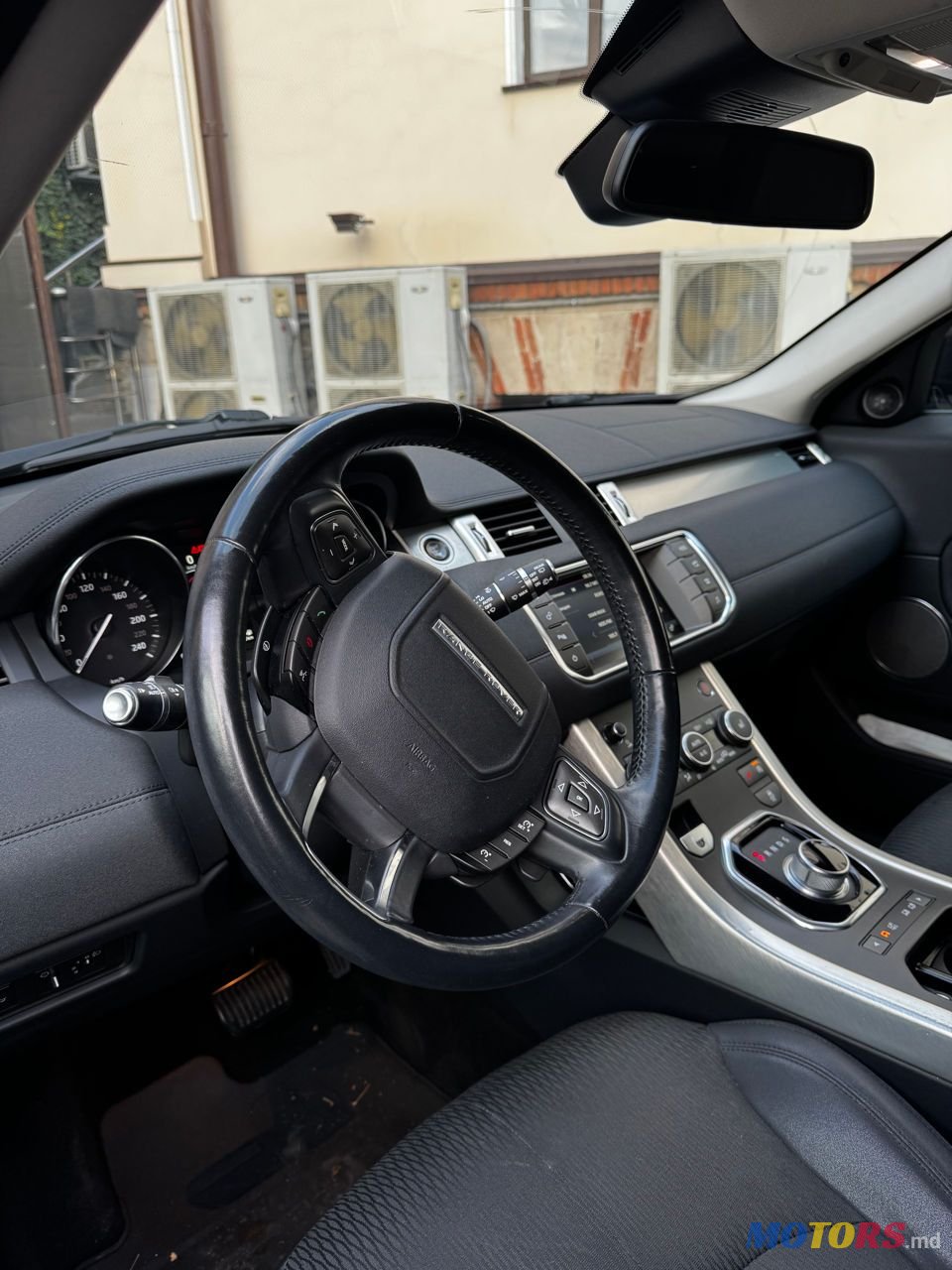 2016' Land Rover Range Rover Evoque photo #3