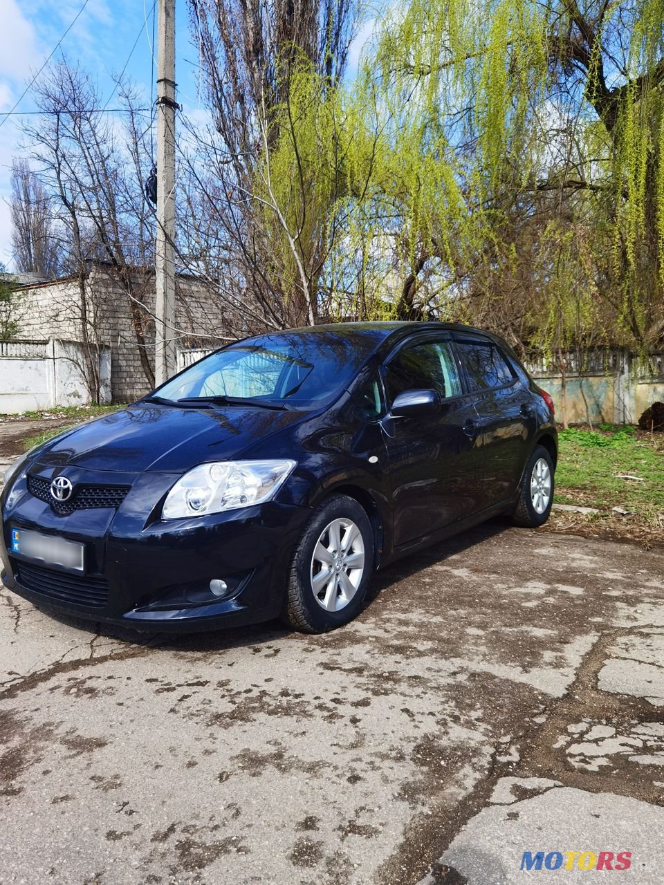 2010' Toyota Auris photo #3