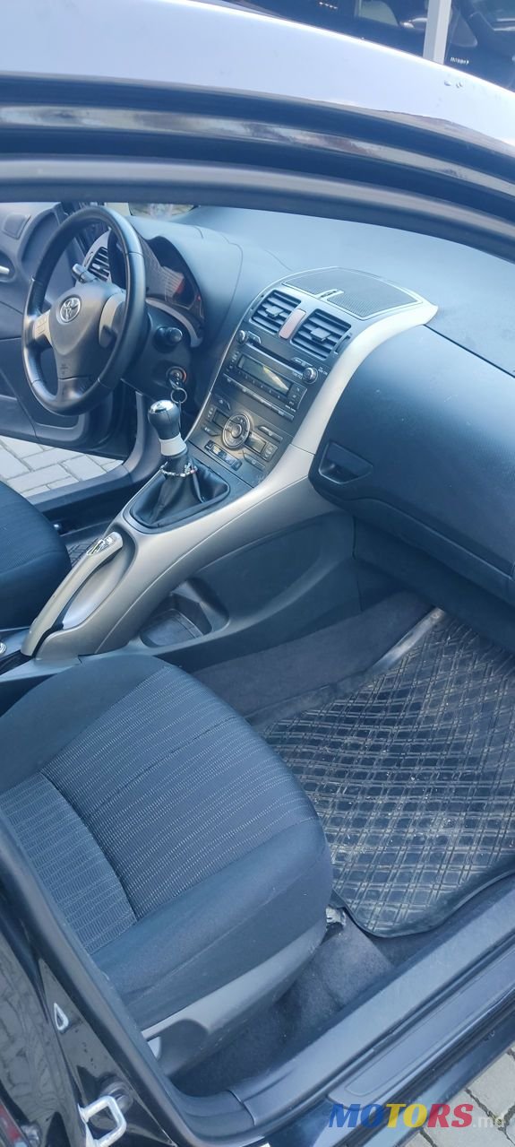 2008' Dacia Lodgy photo #3