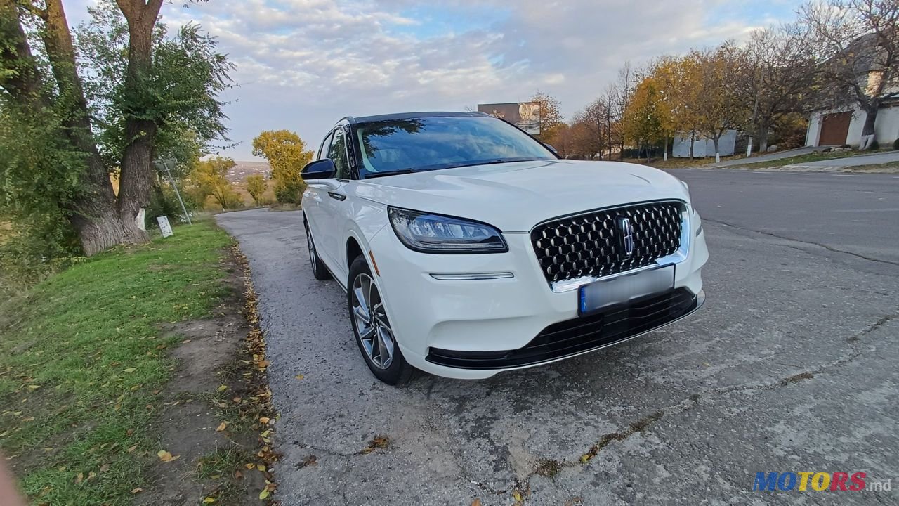 2022' Lincoln Corsair photo #3