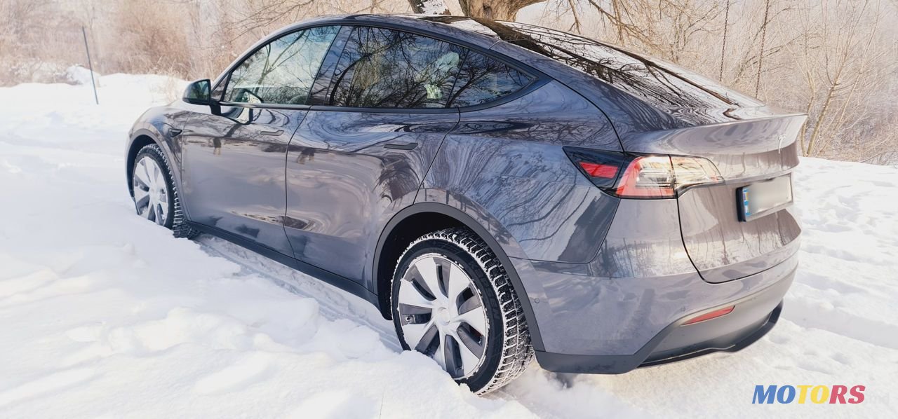 2022' Tesla Model Y photo #2