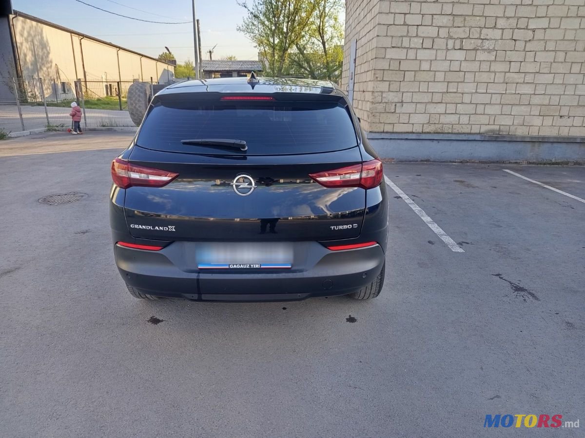 2018' Opel Grandland X photo #3