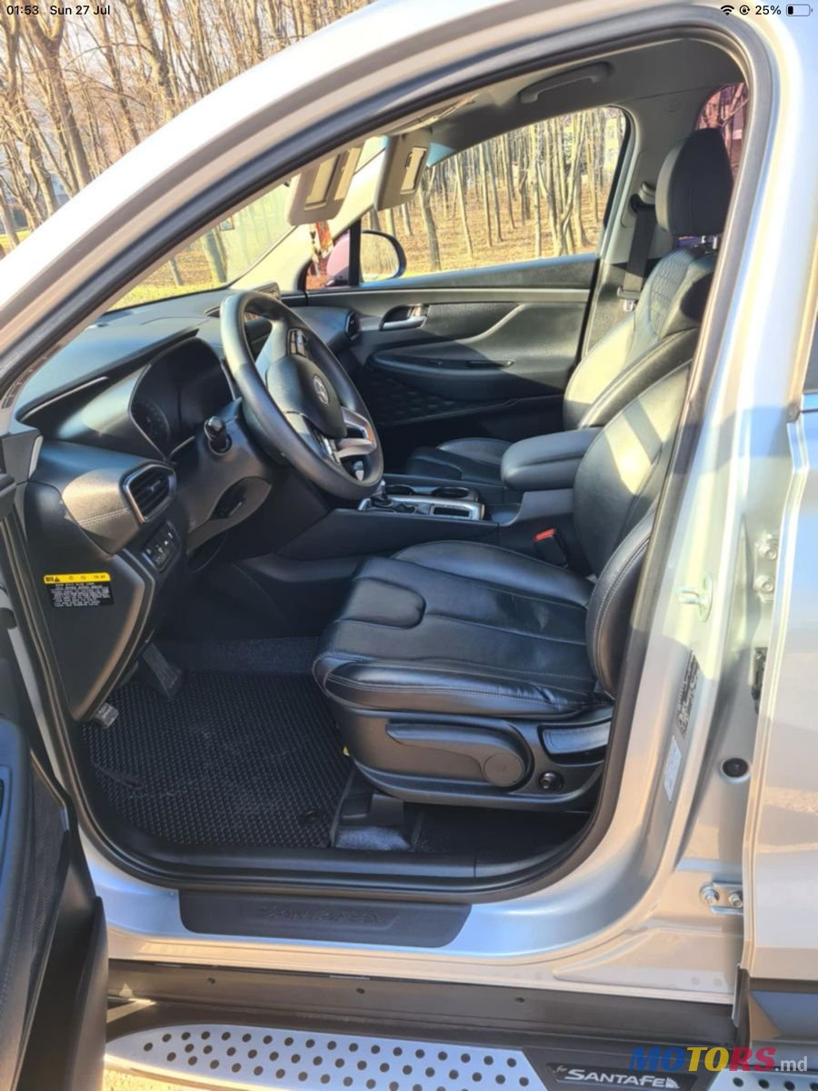 2018' Hyundai Santa Fe photo #6