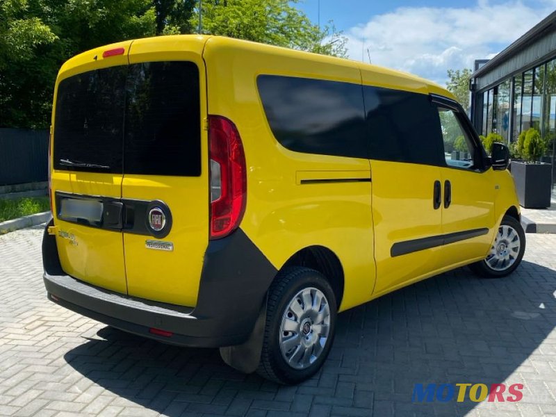 2015' Fiat Doblo photo #3