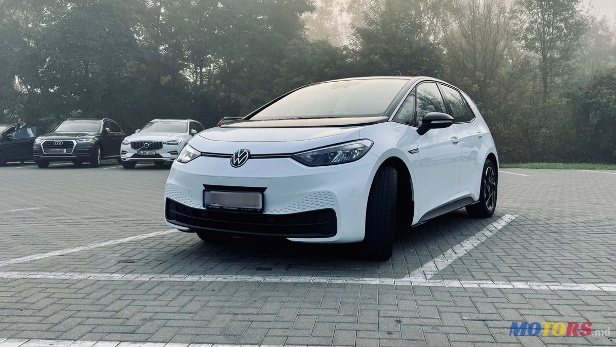2022' Volkswagen ID.3 photo #3